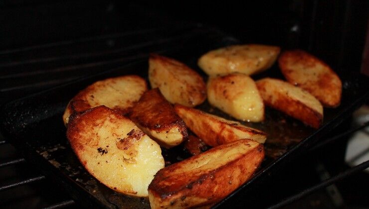 Картофель печеный в духовке – Шаг 4