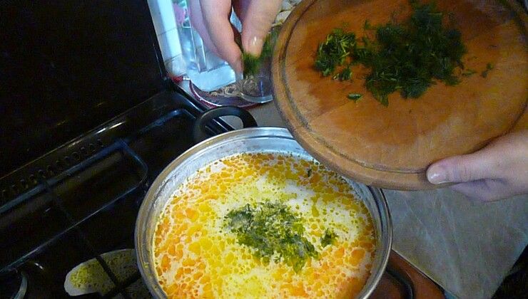 Быстрый легкий суп с плавленным сыром Карат – Шаг 6