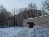 Нервы вытрепали.
