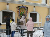 Съездила к Матронушке