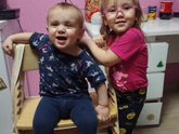 Анна идет в сад