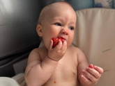 Аня и клубника 🍓