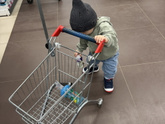 🛍️