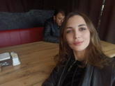 Конечно темной я выгляжу