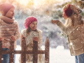 Дети счастливы зимой - какую фотосессию выбрать?