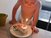 А у кого сегодня день рождения?)