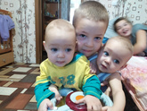 Вывалился с кроватки