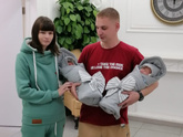 Сегодня нам уже 2 недели) и вчера нас выписали домой.
