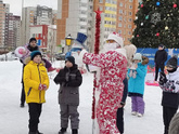 Праздник к нам приходит