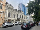 Несмотря на историю с