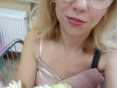 Таки купила два букета)