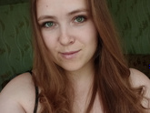 Подстриглась чуть-чуть😄