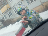 А вам помогают чистить машину?