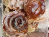 Булочки с заливкой.
