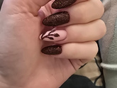 Маникюр