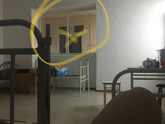 В соседней палате лежит