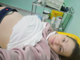 Девченки приехала в роддом
