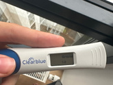 Тест ClearBlue на беременность врет?