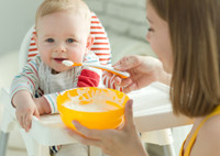 Прикорм в 5 месяцев: что можно давать ребенку, а какие продукты под запретом