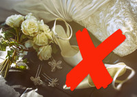 Каблукам — отказать: дизайнеры предложили девушкам другую обувь для свадеб и вечеринок