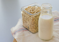 Овсяное молоко - польза и пищевая ценность для организма