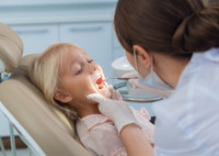 3 причины появления «пятен» на детских зубах