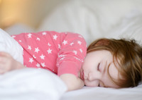Проще простого: режим сна 2-3-4, который поможет уложить ребенка без проблем