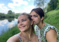 Это так скучно: Ирина Пегова рассказала, кем хочет стать ее 15-летняя дочь