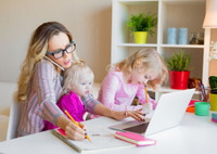 8 полезных сайтов и приложений для молодых родителей