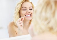 Зубная нить: как выбрать и пользоваться