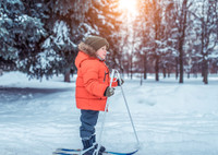 Лыжня зовет! Как подобрать детские лыжи и экипировку к ним