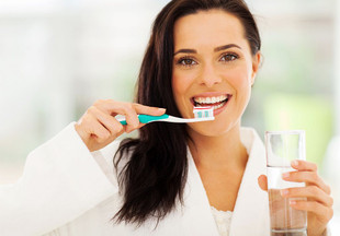 Как правильно чистить зубы: пошаговая инструкция