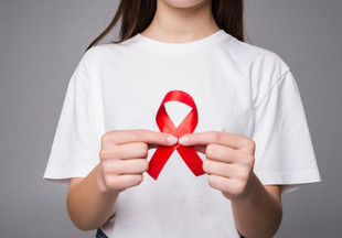 Как можно заразиться ВИЧ-инфекцией: обязательные меры предосторожности