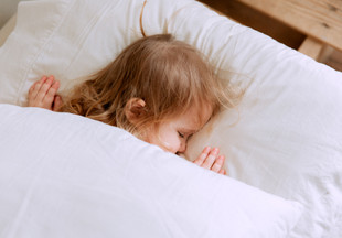 Неожиданная связь: ученые доказали, как дневной сон влияет на грамотность ребенка