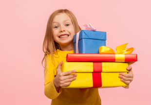 Выпускной в детском саду: 30 идей подарков детям