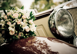 Украшаем свадебные автомобили