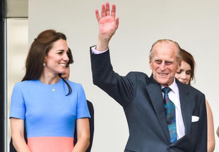 Привет из прошлого: Кейт Миддлтон и принца Филиппа связывает не только принц Уильям