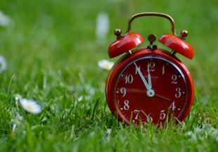 Как научить ребенка определять время по часам?