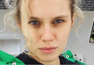 Пазл семейного счастья: Дарья Мельникова показала редкое фото с тремя детьми