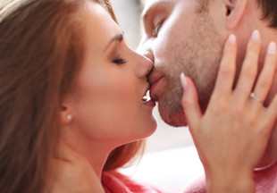 Как целоваться правильно: секреты идеального поцелуя