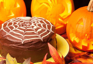 Торт на Хэллоуин: рецепты с фото, идеи украшения своими руками