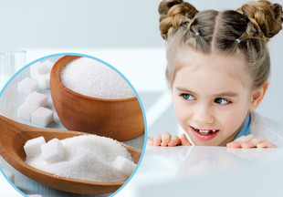 «Маскировка»: дерматолог перечислил, где в детском рационе присутствует сахар