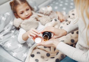 Будь готов: необходимые детские лекарства, которые должны быть под рукой на отдыхе и дома