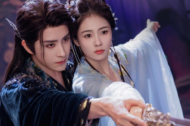 Китайские дорамы 2025: «В погоне за луной» (Bai yue fan xing)