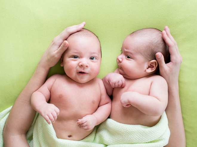 Родиться с лучшим другом, или 7 мифов о близнецах