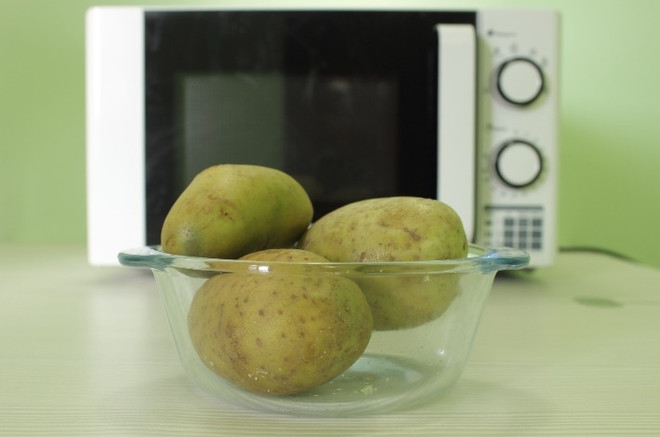 Варка картофеля в микроволновке
