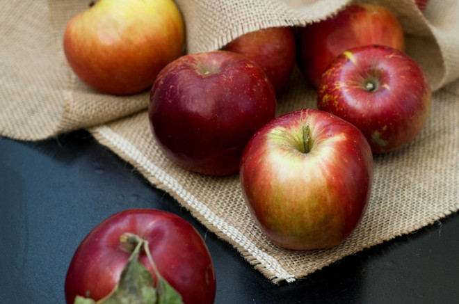 Полезные свойства яблок в рационе человека