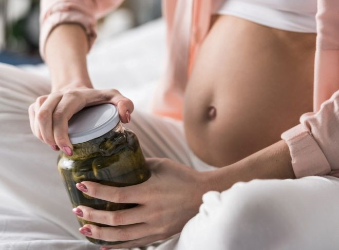 Ну все понятно: ученые выяснили, почему у беременных бывают странные предпочтения в еде