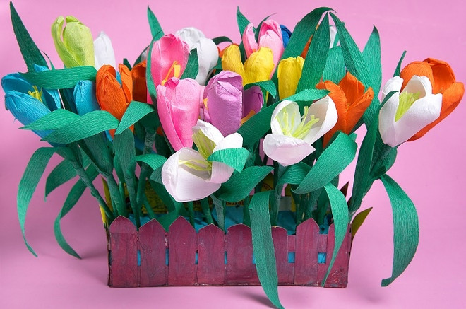 Букет тюльпанов из цветной бумаги
