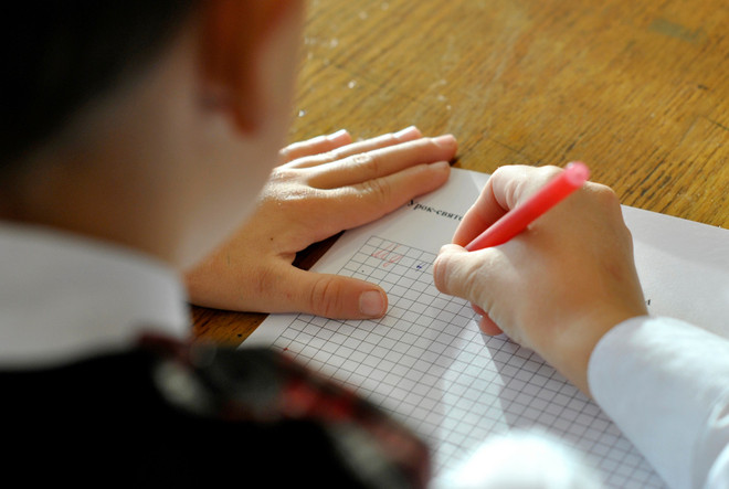 Как научить ребенка красиво писать: советует учитель начальных классов